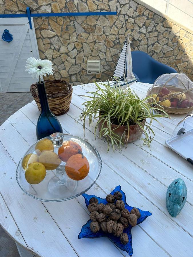أفولا Room On The Beach المظهر الخارجي الصورة